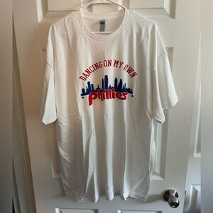 NWT Phillies Dancing On My Own Tee